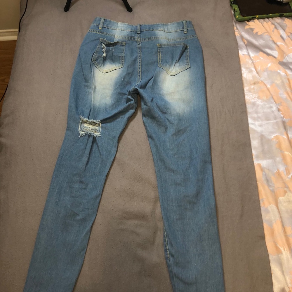 Jeans - Picture 4 of 4